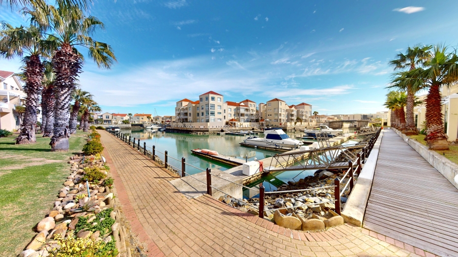 3 Bedroom Property for Sale in Harbour Island Western Cape